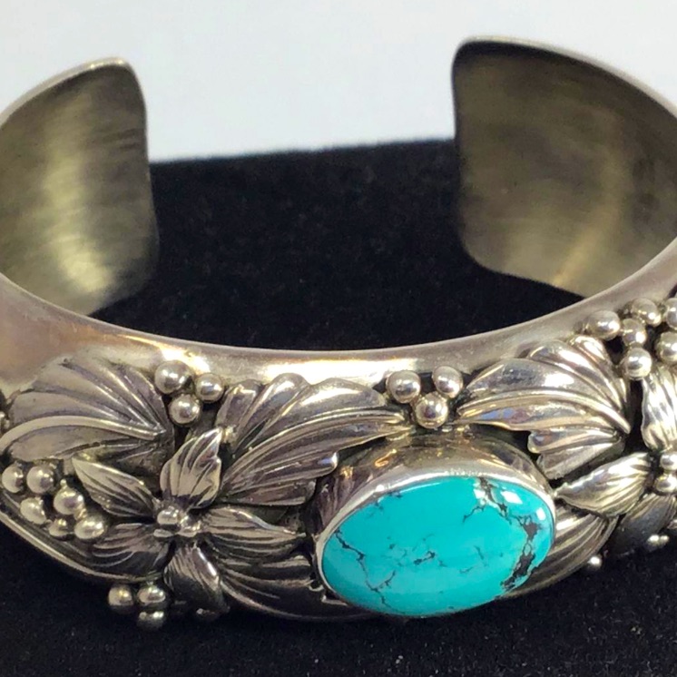 925 Sterling Vintage Cuff Bracelet 451g Used Sold As Is